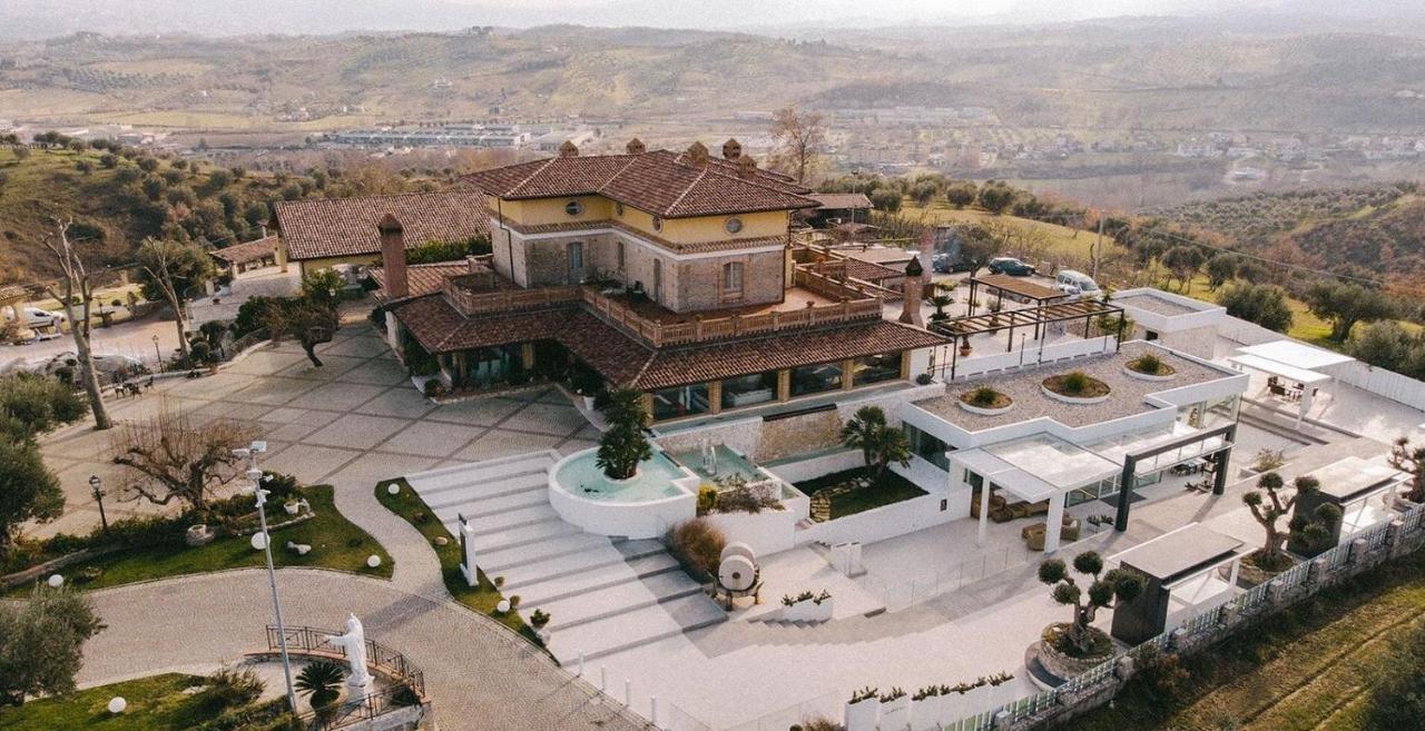 Una Hotels Tenuta Contessa Farm & Spa Cosenza Montalto Uffugo Dış mekan fotoğraf