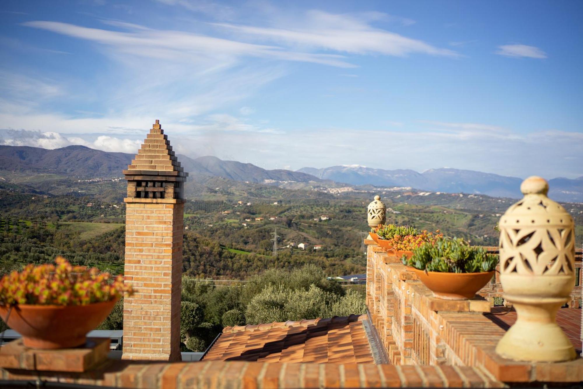 Una Hotels Tenuta Contessa Farm & Spa Cosenza Montalto Uffugo Dış mekan fotoğraf