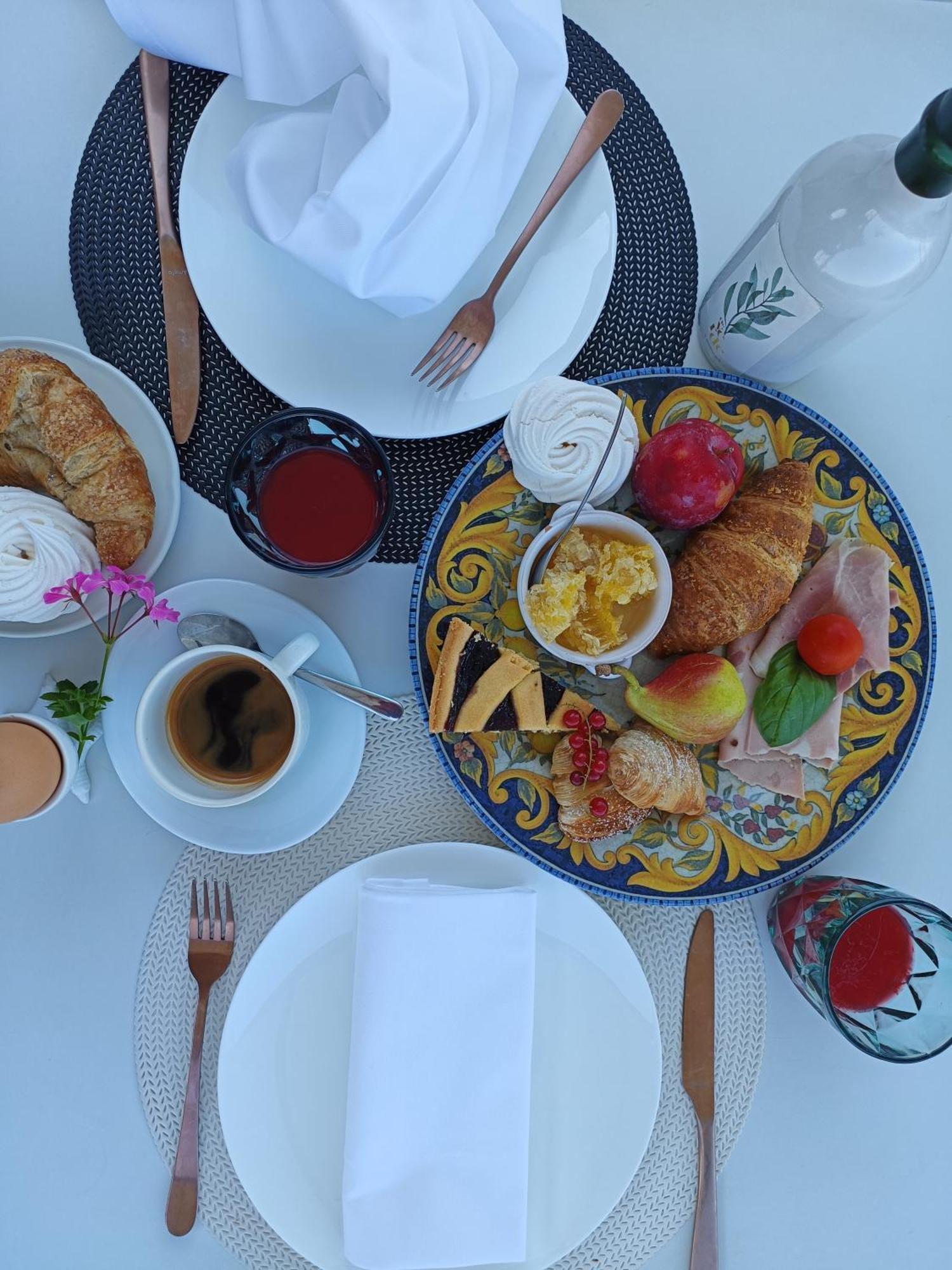 Una Hotels Tenuta Contessa Farm & Spa Cosenza Montalto Uffugo Dış mekan fotoğraf