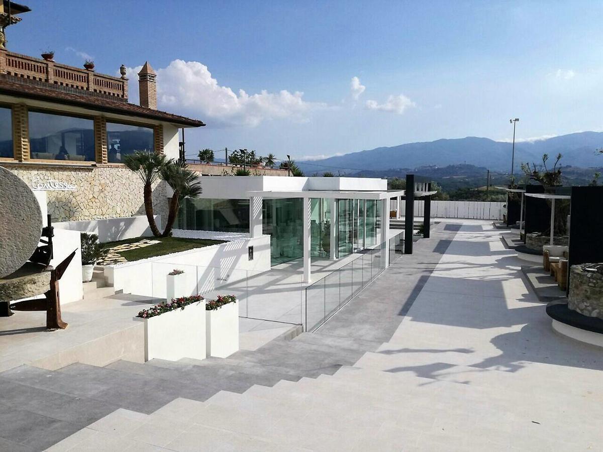 Una Hotels Tenuta Contessa Farm & Spa Cosenza Montalto Uffugo Dış mekan fotoğraf